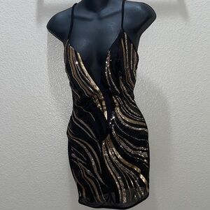 Elegant Black and Gold Sequin Dress